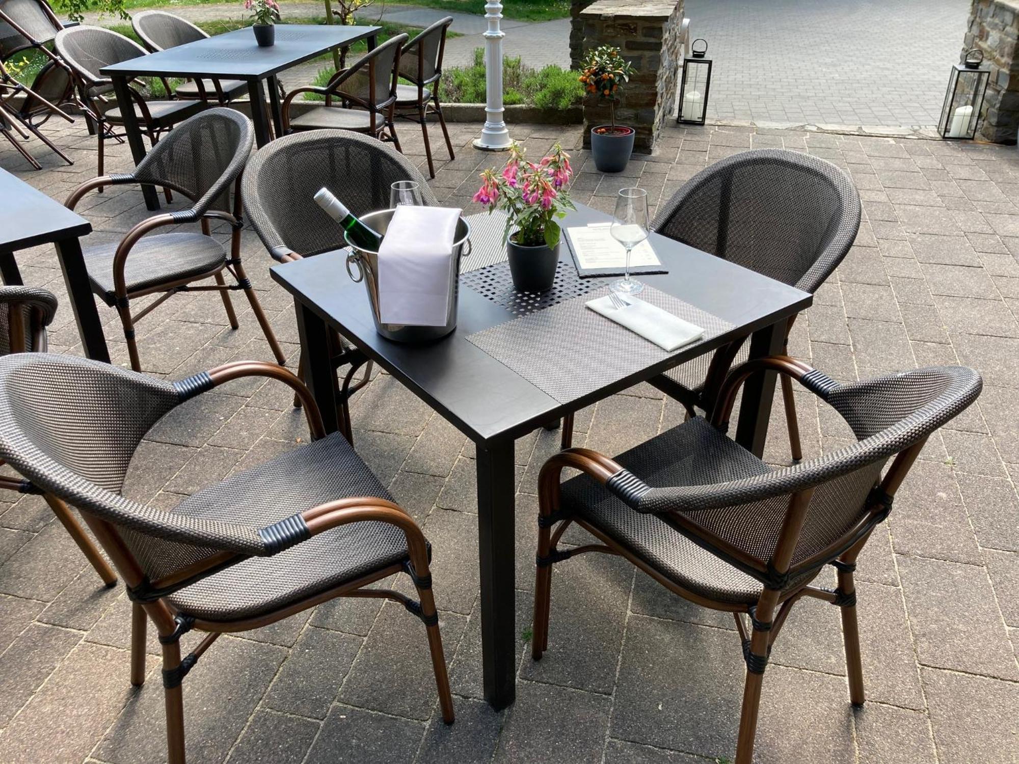 Hotel Alte Muehle Bad Bertrich Exteriör bild